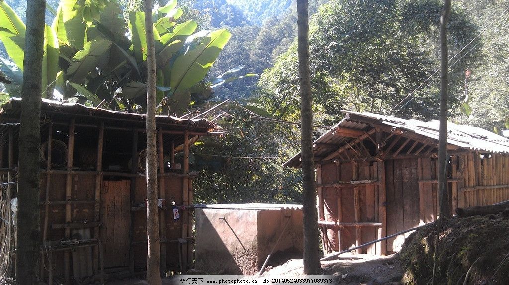 云南怒江傈僳族房屋图片