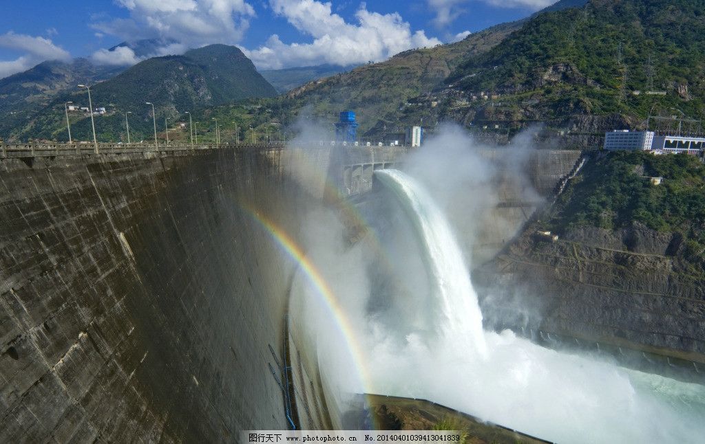 大坝泄洪彩虹,水电,彩虹,雄伟,宏伟,建筑,泄洪,飞流,建筑摄影,建筑园林,摄影,240DPI,JPG
