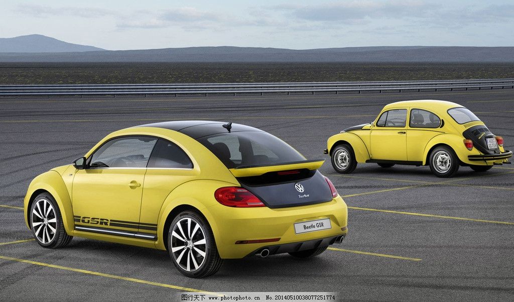 甲壳虫轿车,汽车图片,图片下载,轿车,黄,黑,甲壳虫型,四车轮,车辆,汽车摄影,影像72DPI,JPG,交通运输车辆,交通工具,现代科技,摄影,72DPI